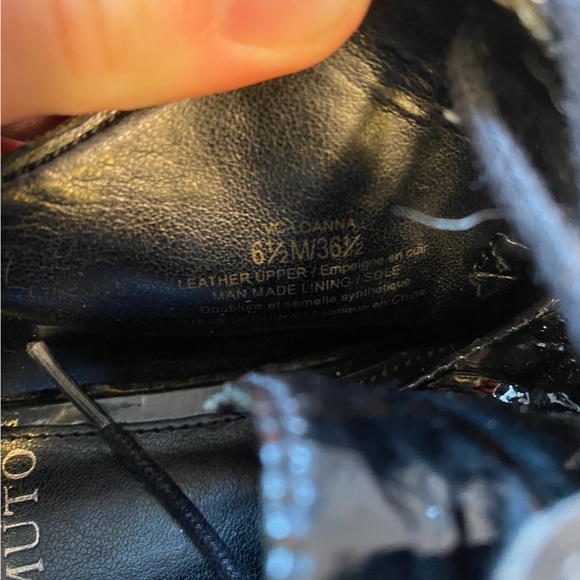 Vince Camuto patent leather oxfords size 36.5 - Picture 2 of 4
